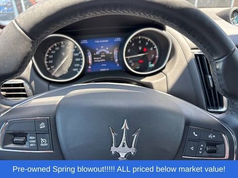 Used 2019 Maserati Levante AWD/4WD image 10