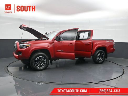 Used 2023 Toyota Tacoma TRD Sport image 50