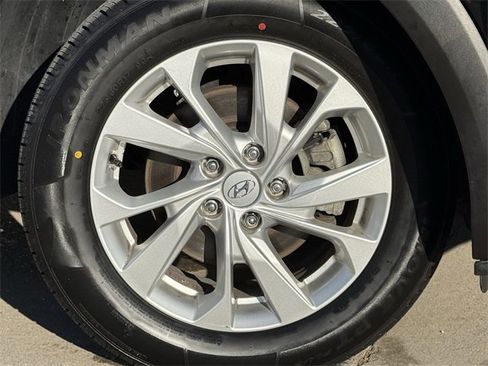 Used 2021 Hyundai Tucson SE image 7