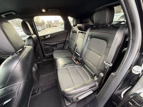 Certified 2023 Ford Escape ST-Line w/ Tech Pack #1 image 28