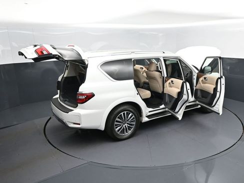 Used 2024 Nissan Armada SL w/ Captain's Chairs Package RWD image 52