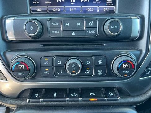 Used 2016 Chevrolet Silverado 1500 LTZ Z71 w/ LTZ Plus Package AWD/4WD image 23