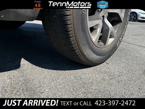 Used 2015 Jeep Cherokee Trailhawk w/ Comfort/Convenience Group AWD/4WD image 9