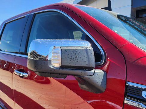 New 2026 GMC Sierra 1500 SLT image 12