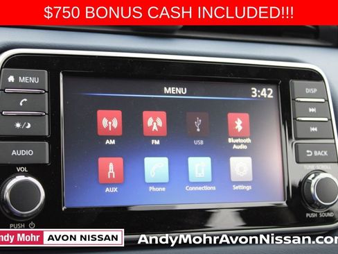New 2025 Nissan Versa SV w/ Trunk Package image 20