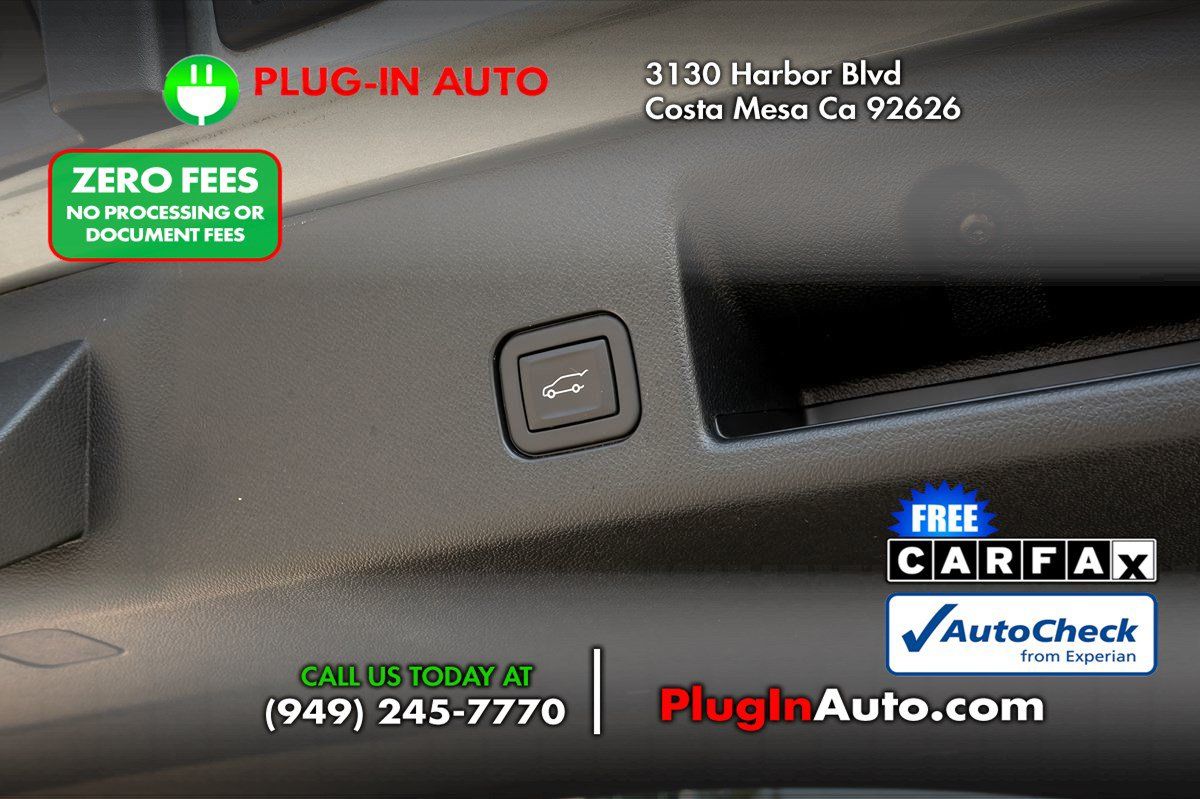 Used 2024 Chevrolet Equinox EV RS FWD image 11