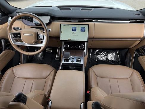Used 2023 Land Rover Range Rover SE AWD/4WD image 16