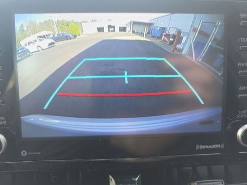 Used 2022 Toyota Corolla LE image 27