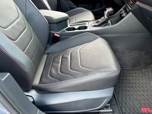 Used 2024 Volkswagen Jetta GLI Autobahn FWD image 22