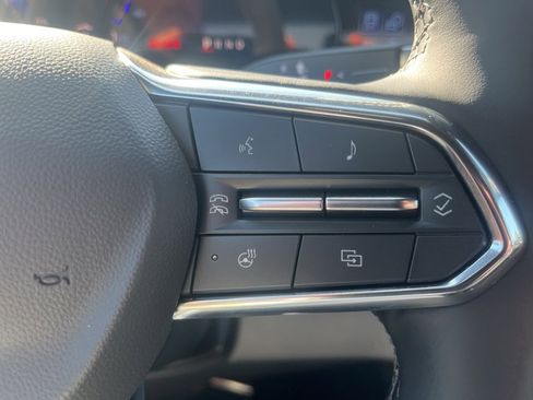 New 2025 Chevrolet Silverado EV LT image 18