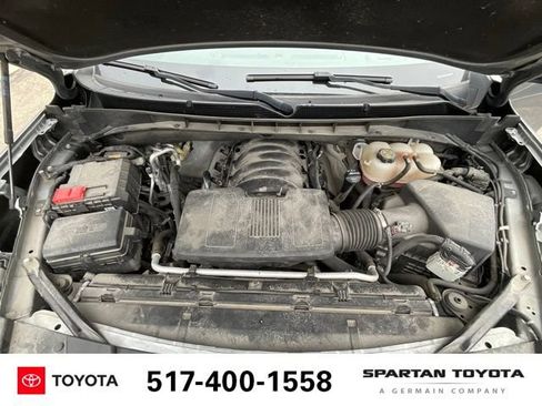 Used 2023 GMC Yukon XL SLT AWD/4WD image 21