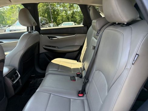 Used 2023 INFINITI QX50 Luxe AWD/4WD image 25