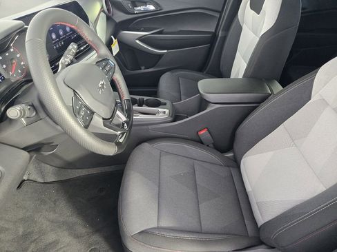 New 2026 Chevrolet Trax RS w/ Sunroof Package FWD image 14