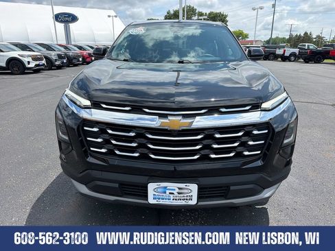 Used 2026 Chevrolet Equinox LT AWD/4WD image 8