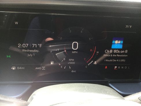 New 2027 GMC Terrain Elevation w/ Elevation Premium Package AWD/4WD image 12
