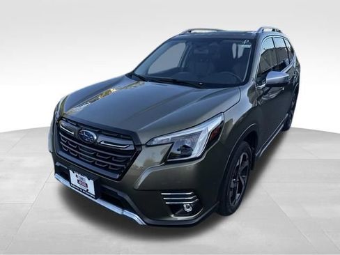 Certified 2024 Subaru Forester Touring AWD/4WD image 3