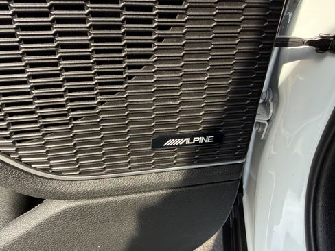 Used 2022 Jeep Grand Cherokee L Limited image 27