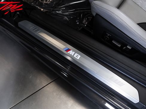 Used 2020 BMW M8 Convertible w/ M Driver's Package AWD/4WD image 31