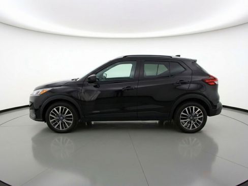 Used 2024 Nissan Kicks SV FWD image 5