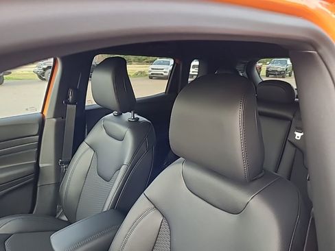 New 2026 Jeep Compass Latitude AWD/4WD image 19