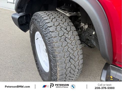 Used 2025 Ford Bronco Heritage Edition AWD/4WD image 35