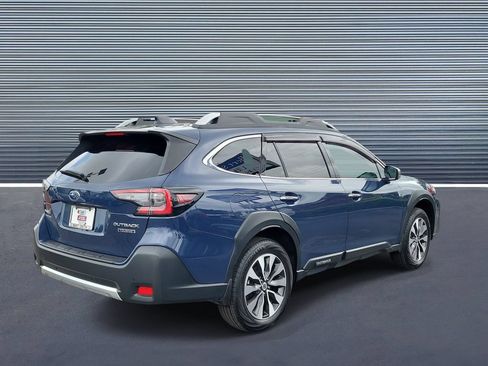 Certified 2025 Subaru Outback Touring w/ Popular Package #2 AWD/4WD image 3