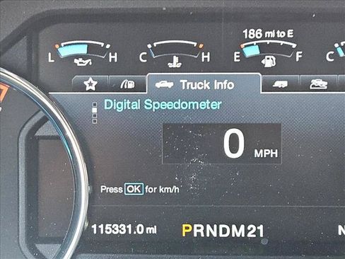 Used 2017 Ford F150 Platinum w/ Equipment Group 701A Luxury AWD/4WD image 10