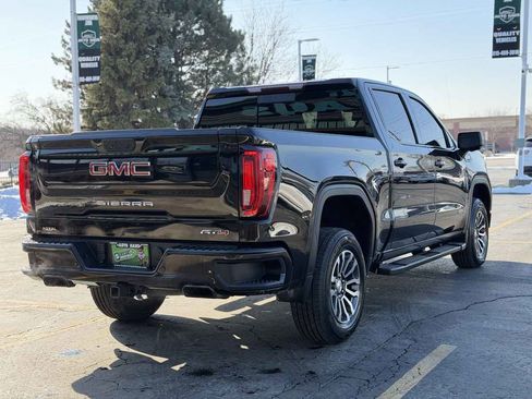Used 2019 GMC Sierra 1500 AT4 w/ Off Road Performance Package image 17