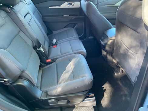 New 2026 Ford Explorer Active image 19