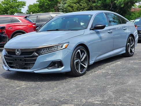Used 2021 Honda Accord Sport image 3