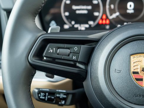 New 2026 Porsche Cayenne image 26