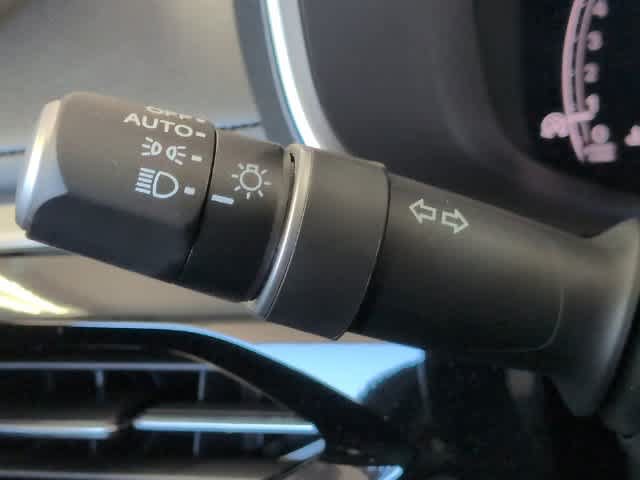 Certified 2026 Acura MDX w/ Technology Package FWD image 29