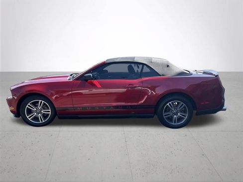 Used 2010 Ford Mustang Premium RWD image 10