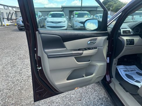 Used 2014 Honda Odyssey EX-L image 11