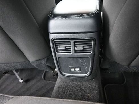 Used 2022 Dodge Charger SXT w/ Blacktop Package RWD image 25