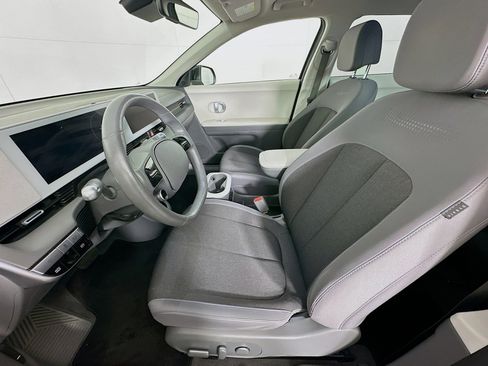 Used 2024 Hyundai Ioniq 5 SEL image 13