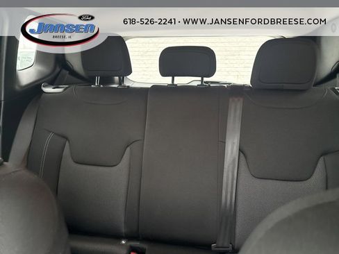 Used 2021 Jeep Renegade Sport image 11