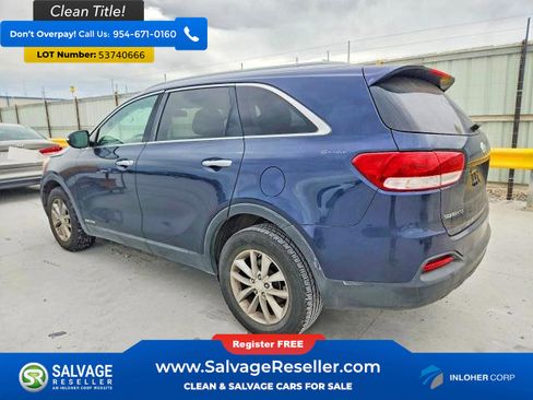 Used 2016 Kia Sorento LX AWD/4WD image 3