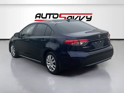 Used 2020 Toyota Corolla LE image 5