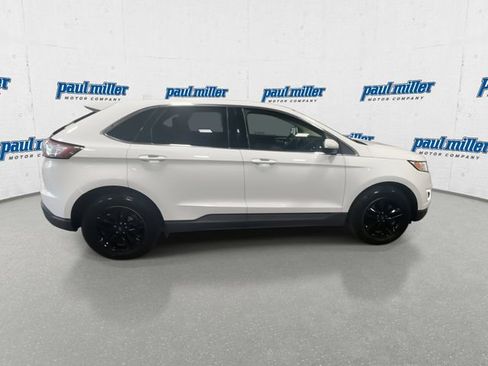Used 2018 Ford Edge SEL FWD image 12
