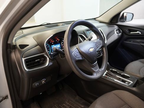 Used 2019 Chevrolet Equinox LT image 6