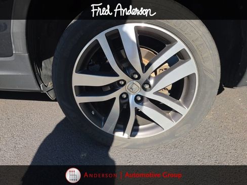 Used 2018 Honda Pilot Touring image 9