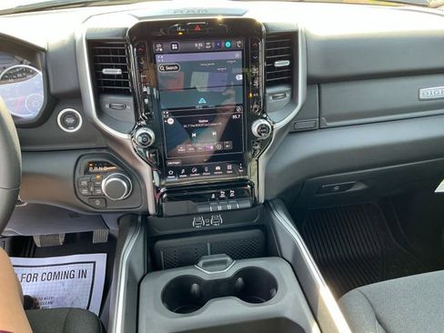 New 2026 RAM 1500 Big Horn AWD/4WD image 21