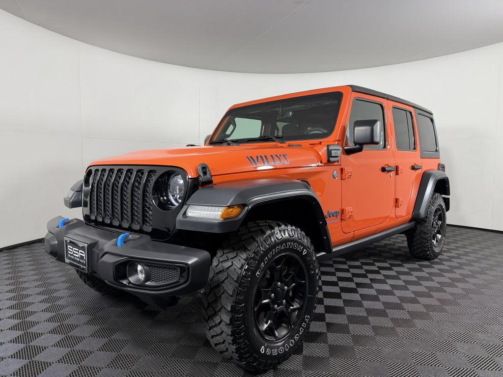 Used 2023 Jeep Wrangler Unlimited w/ 8.4" Radio Group AWD/4WD image 1