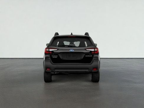 Used 2025 Subaru Outback Premium AWD/4WD image 9