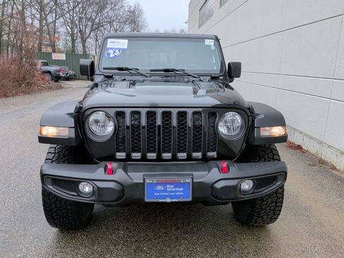 Used 2023 Jeep Gladiator Rubicon w/ Cold Weather Group image 3