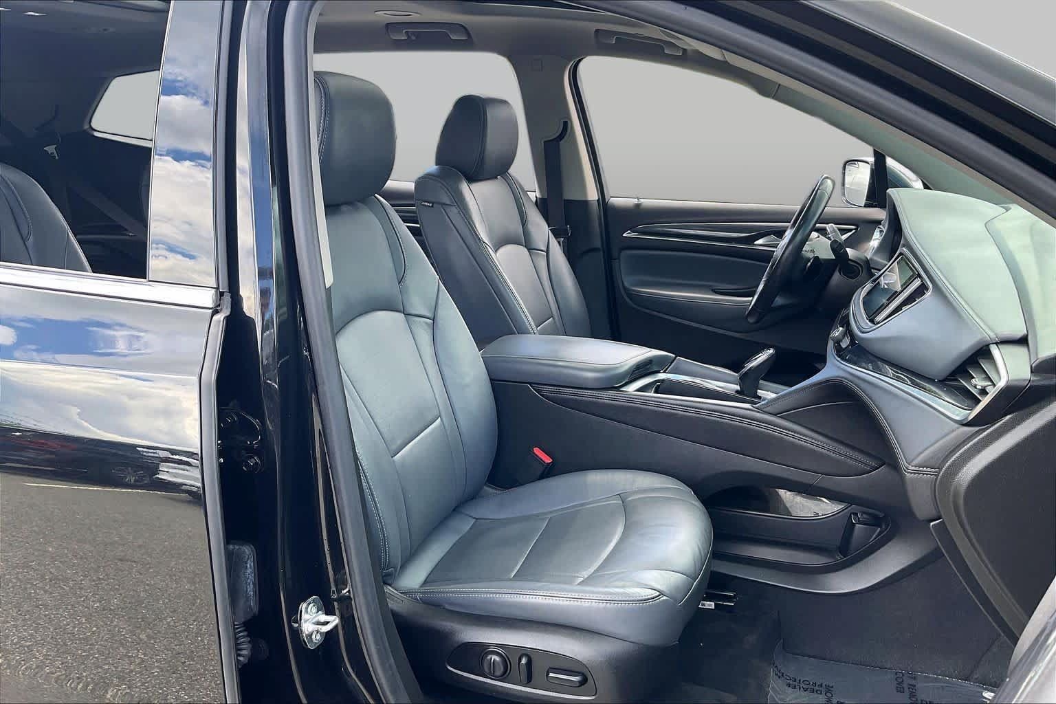 Used 2019 Buick Enclave Essence w/ Trailering Package, 5000 lbs. AWD/4WD image 8