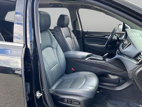 Used 2019 Buick Enclave Essence w/ Trailering Package, 5000 lbs. AWD/4WD image 8