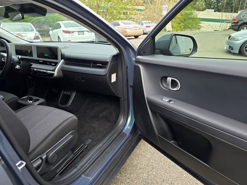 Used 2024 Hyundai Ioniq 5 SEL AWD/4WD image 11
