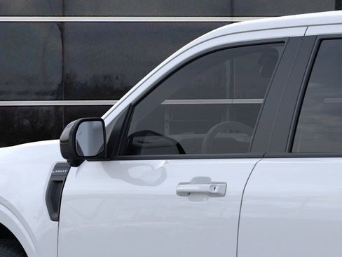 New 2025 Ford Maverick Lariat w/ 4K Tow Package image 21